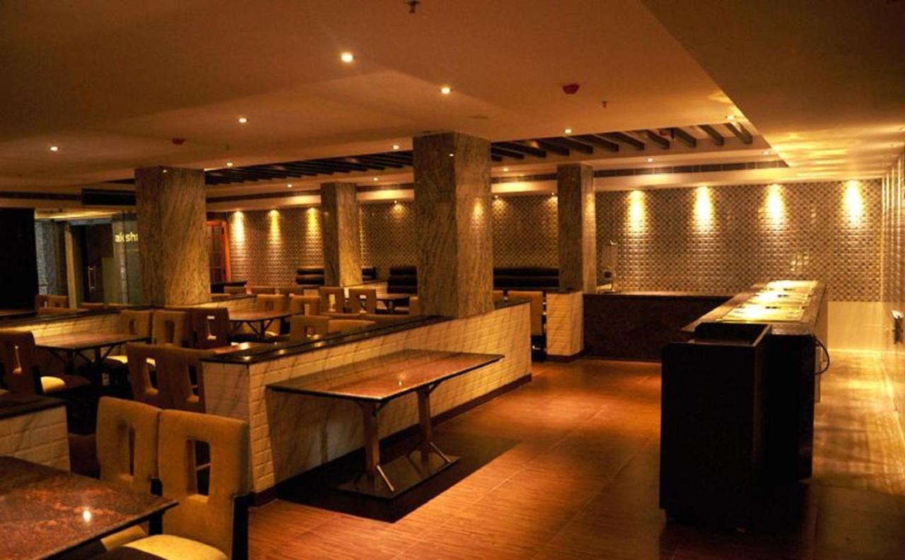 Krishna Residency Hotel Vijayawāda Eksteriør billede