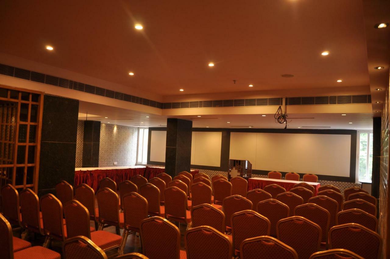 Krishna Residency Hotel Vijayawāda Eksteriør billede