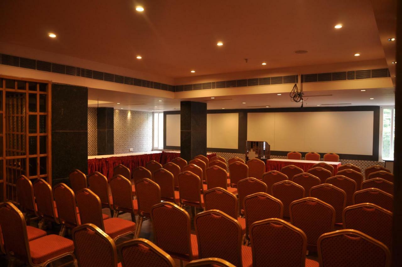 Krishna Residency Hotel Vijayawāda Eksteriør billede