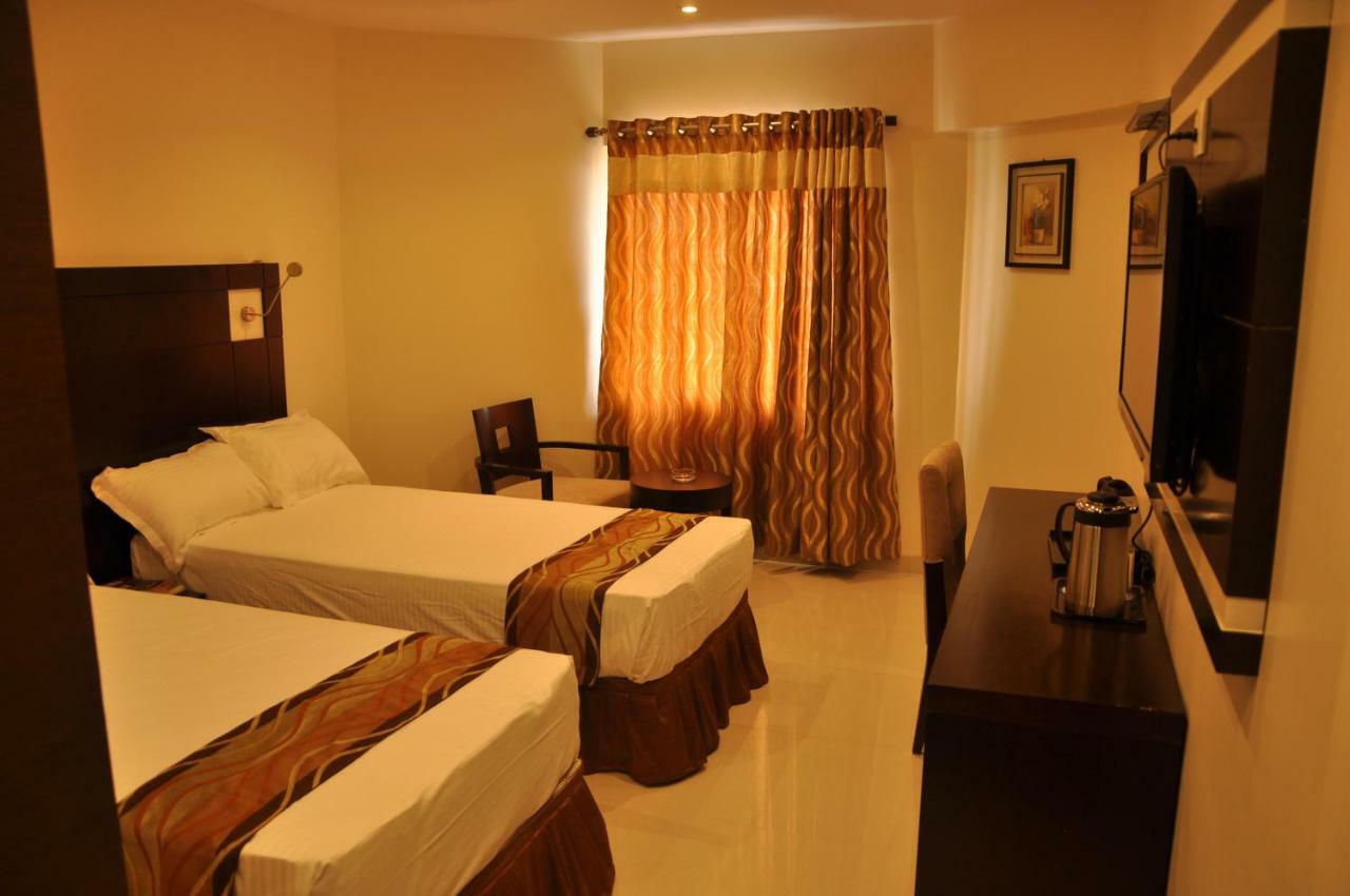Krishna Residency Hotel Vijayawāda Eksteriør billede